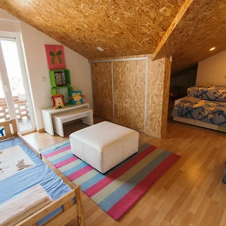 Gothes Javier Chalet Ponte de Vagos